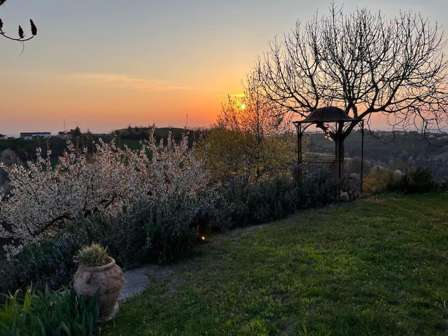 Rustico Im Piemont Mit Panorama Villa Clavesana Exterior photo