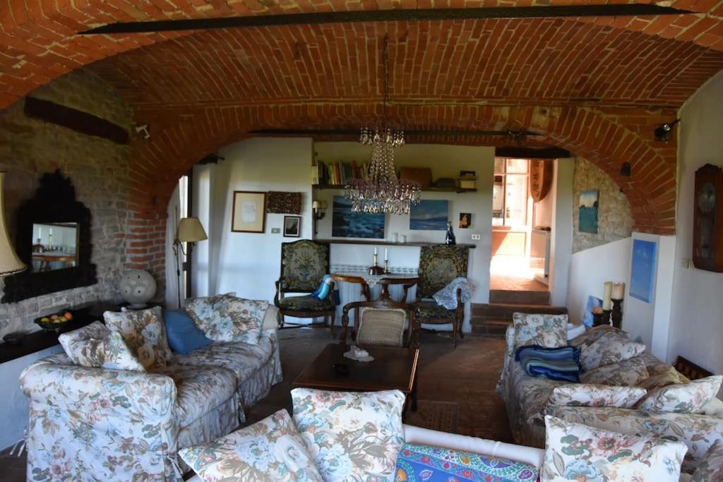 Rustico Im Piemont Mit Panorama Villa Clavesana Exterior photo